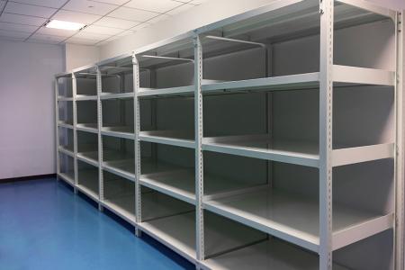 Medium Shelving - medium shelving Excellent versatility and easy assembly.